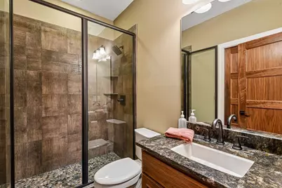 3649 Lerive Way, Chaska, MN 55318 - Photo 76