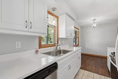 443 Cord Circle, New Brighton, MN 55112 - Photo 12