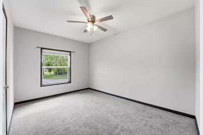 31240 Naples Court NE, Cambridge, MN 55008 - Photo 30