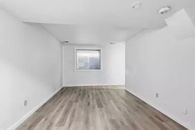 2613 Emerson Avenue N, Minneapolis, MN 55411 - Photo 16