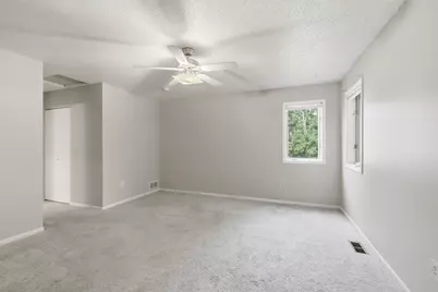2613 Emerson Avenue N, Minneapolis, MN 55411 - Photo 2