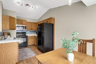 3345 Nevada Ave N, Crystal, MN 55427 - Photo 2