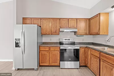 451 Hunter Hill Road, Hudson, WI 54016 - Photo 12