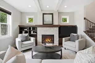 7495 Laurel Point, Golden Valley, MN 55426 - Photo 10
