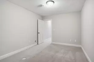 7495 Laurel Point, Golden Valley, MN 55426 - Photo 52