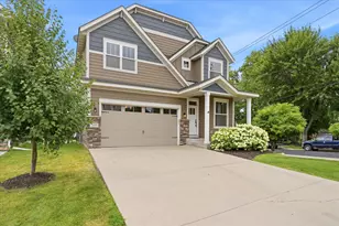 7495 Laurel Point, Golden Valley, MN 55426 - Photo 2