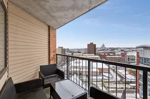 78 10th St E, Saint Paul, MN 55101 - Photo 6