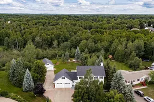 2827 Parkwood Ln, Duluth, MN 55811 - Photo 6