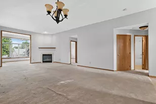 5216 Gemstone Ln NW, Rochester, MN 55901 - Photo 6