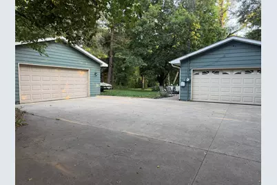 16925 13th Avenue N, Plymouth, MN 55447 - Photo 2