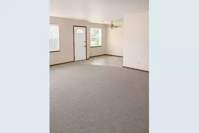 1708 E Lincoln Avenue #5, Montevideo, MN 56265 - Photo 1