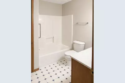 1708 E Lincoln Avenue #5, Montevideo, MN 56265 - Photo 12