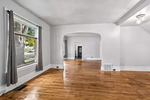 2326 Bryant Ave N, Minneapolis, MN 55411 - Photo 10