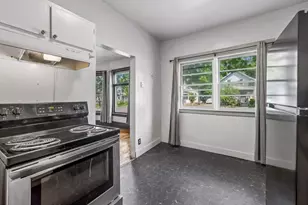 2326 Bryant Ave N, Minneapolis, MN 55411 - Photo 36