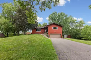 12916 1st Ave S, Burnsville, MN 55337 - Photo 2