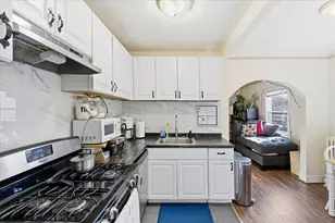 4333 Fremont Ave N, Minneapolis, MN 55412 - Photo 16