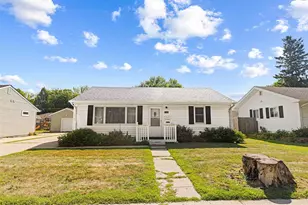 1624 4th St S, Moorhead, MN 56560 - Photo 1