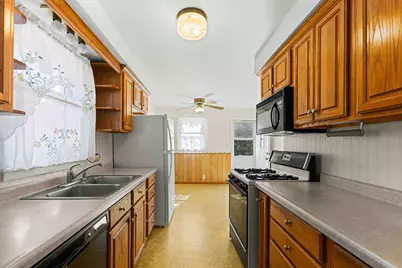 1624 4th Street S, Moorhead, MN 56560 - Photo 6