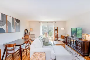 2928 Dean Pkwy, Minneapolis, MN 55416 - Photo 2