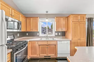 1655 10th Ave SE, Cambridge, MN 55008 - Photo 10