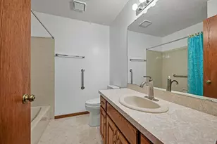 2522 S Windsor Ln, Woodbury, MN 55125 - Photo 22