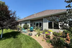 1853 Traders Point Ln SW, Rochester, MN 55902 - Photo 6