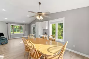 5652 W Oakes Dr, Saint Cloud, MN 56303 - Photo 10