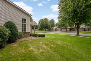 307 Arrowhead Dr, Lino Lakes, MN 55014 - Photo 24