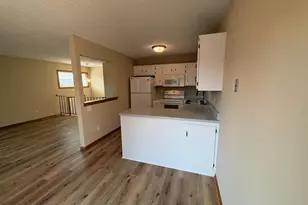 5655 Otter View Trail, White Bear Lake, MN 55110 - Photo 16