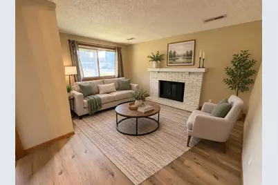 5655 Otter View Trail, White Bear Lake, MN 55110 - Photo 4