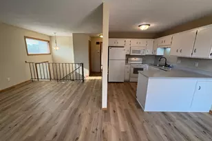 5655 Otter View Trail, White Bear Lake, MN 55110 - Photo 6