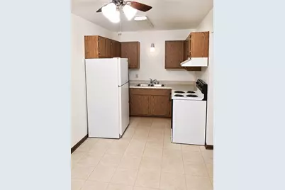 200 10th Avenue SE #A2, Fairfax, MN 55332 - Photo 2