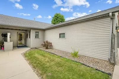 615 Sandy Court, Wanamingo, MN 55983 - Photo 4