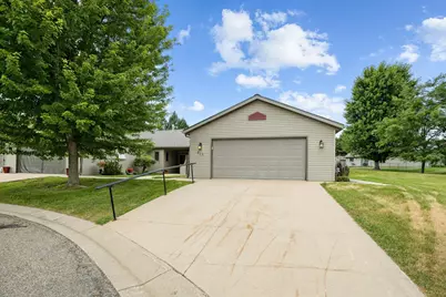 615 Sandy Court, Wanamingo, MN 55983 - Photo 2