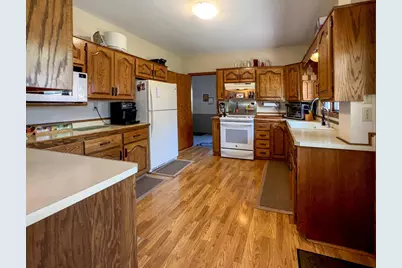316 S Ash Street, Crookston, MN 56716 - Photo 4