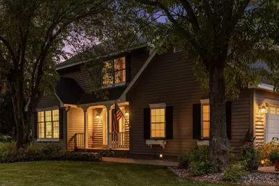 260 Mountain Way, Chanhassen, MN 55317 - Photo 1