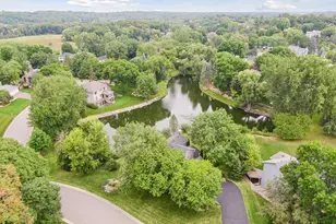 260 Mountain Way, Chanhassen, MN 55317 - Photo 48