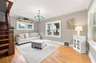 4255 1st Ave S, Minneapolis, MN 55409 - Photo 2