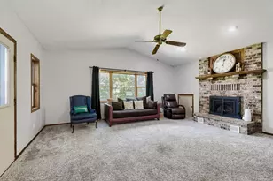 10439 Thrush St NW, Coon Rapids, MN 55433 - Photo 12