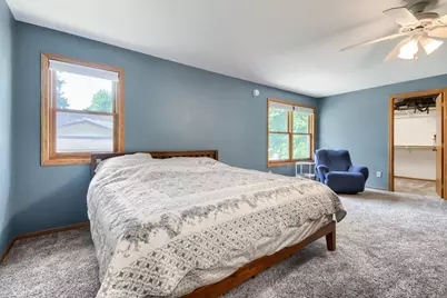 10439 Thrush Street NW, Coon Rapids, MN 55433 - Photo 14