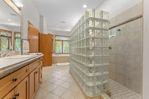 18004 Jacquard Path, Lakeville, MN 55044 - Photo 32