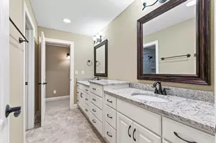 2635 Nathan Ln N, Plymouth, MN 55441 - Photo 52