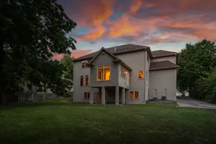 2635 Nathan Ln N, Plymouth, MN 55441 - Photo 100