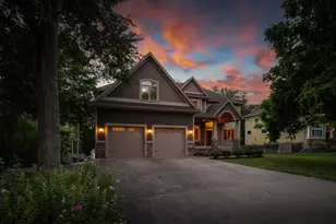 2635 Nathan Ln N, Plymouth, MN 55441 - Photo 94