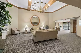 3801 W 98th St, Bloomington, MN 55431 - Photo 32