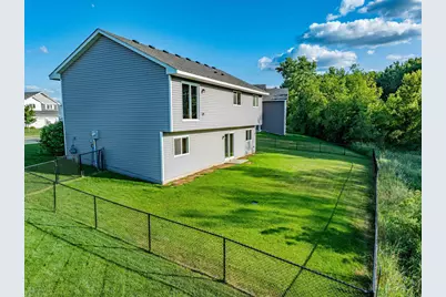 1635 Hidden Trail, Mayer, MN 55360 - Photo 4