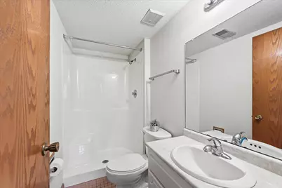 4029 Silver Lake Rd NE, Saint Paul, MN 55421 - Photo 22
