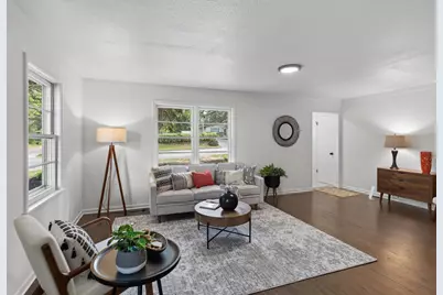 837 McKnight Road N, Saint Paul, MN 55119 - Photo 2