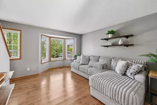 7764 Arboretum Village, Chanhassen, MN 55317 - Photo 2
