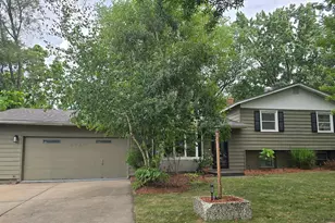 2429 Ronald Ave, White Bear Lake, MN 55110 - Photo 1